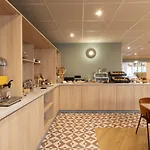 Sure By Western Memorial Hotell 3*