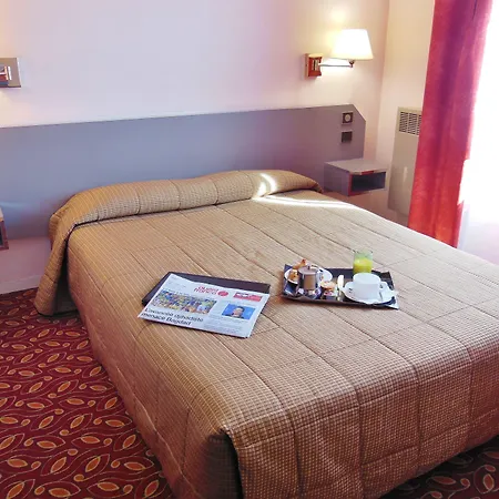 Sure By Western Memorial Отель Кан