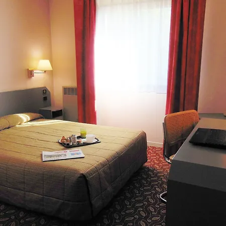 Sure By Western Memorial Отель Кан