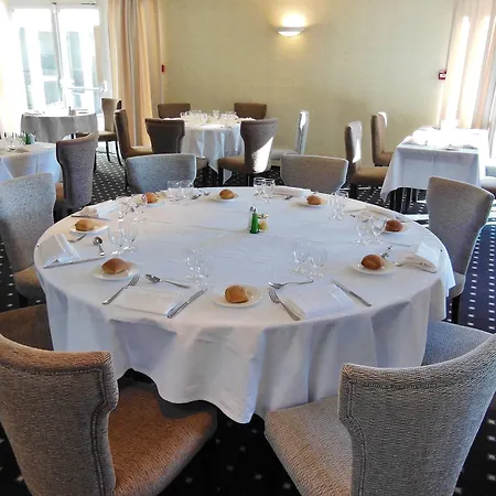 Sure By Western Memorial Отель