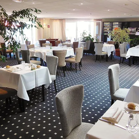 Sure By Western Memorial 3* Кан