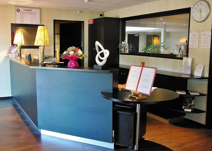 Sure By Western Memorial 3*