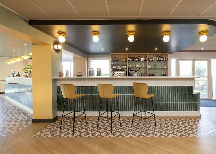 Sure By Western Memorial Szálloda