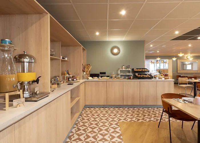 Sure By Western Memorial Szálloda 3*