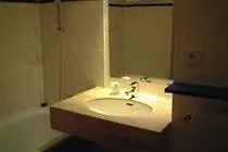 Sure By Western Memorial Отель Кан